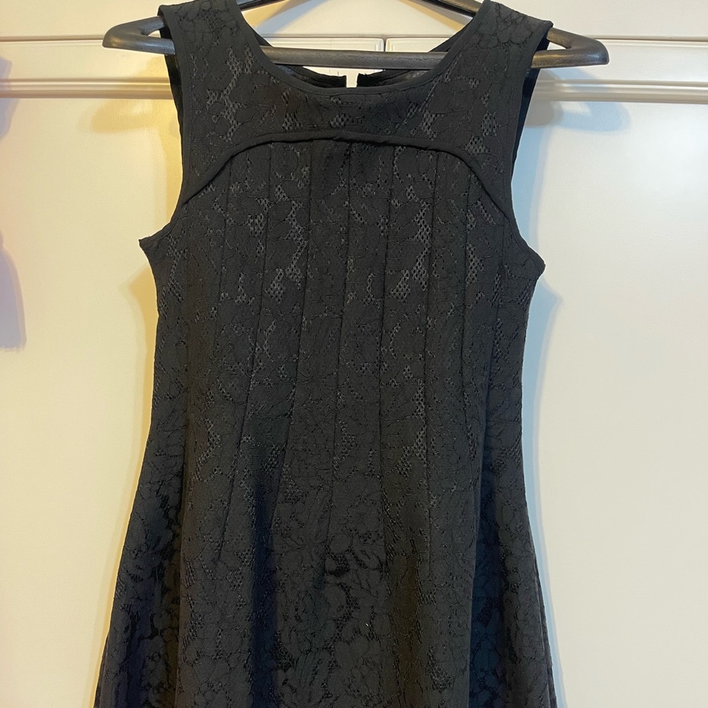 Black lace dress
